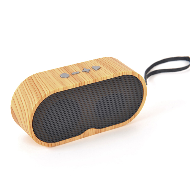 Bluetooth-Lautsprecher aus Holz