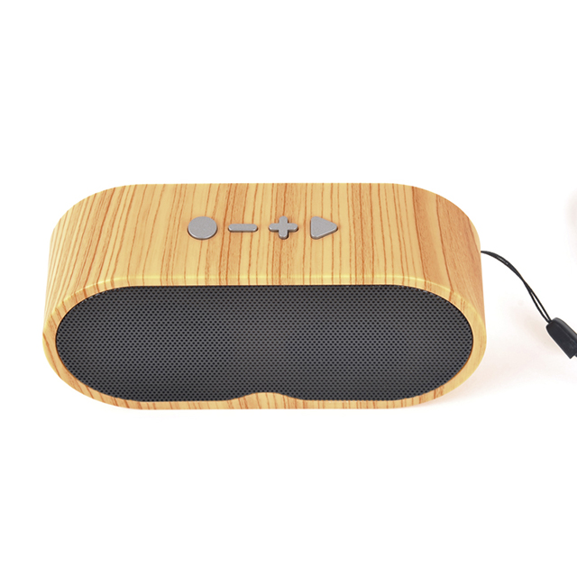 Bluetooth-Lautsprecher aus Holz